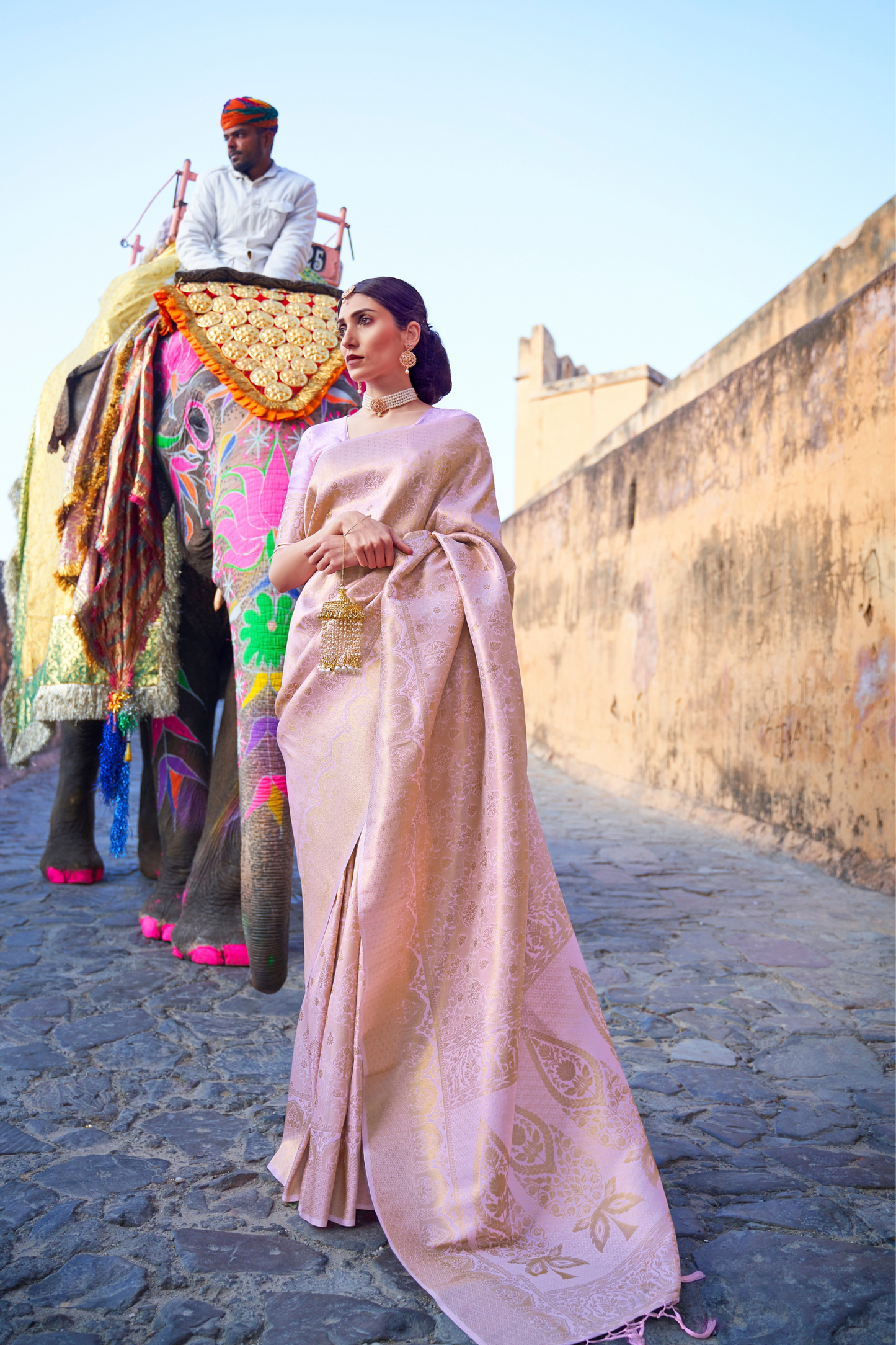 Light Lavender Lavish Banarasi Handloom Silk Saree with Tassels Pallu