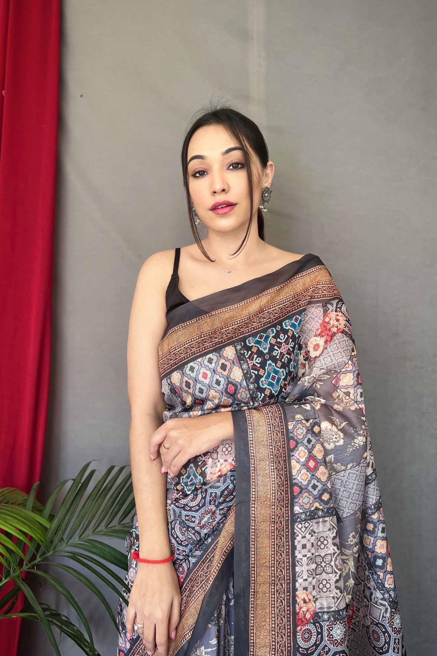 Grey Kashmiri Digital Printed Cotton Saree