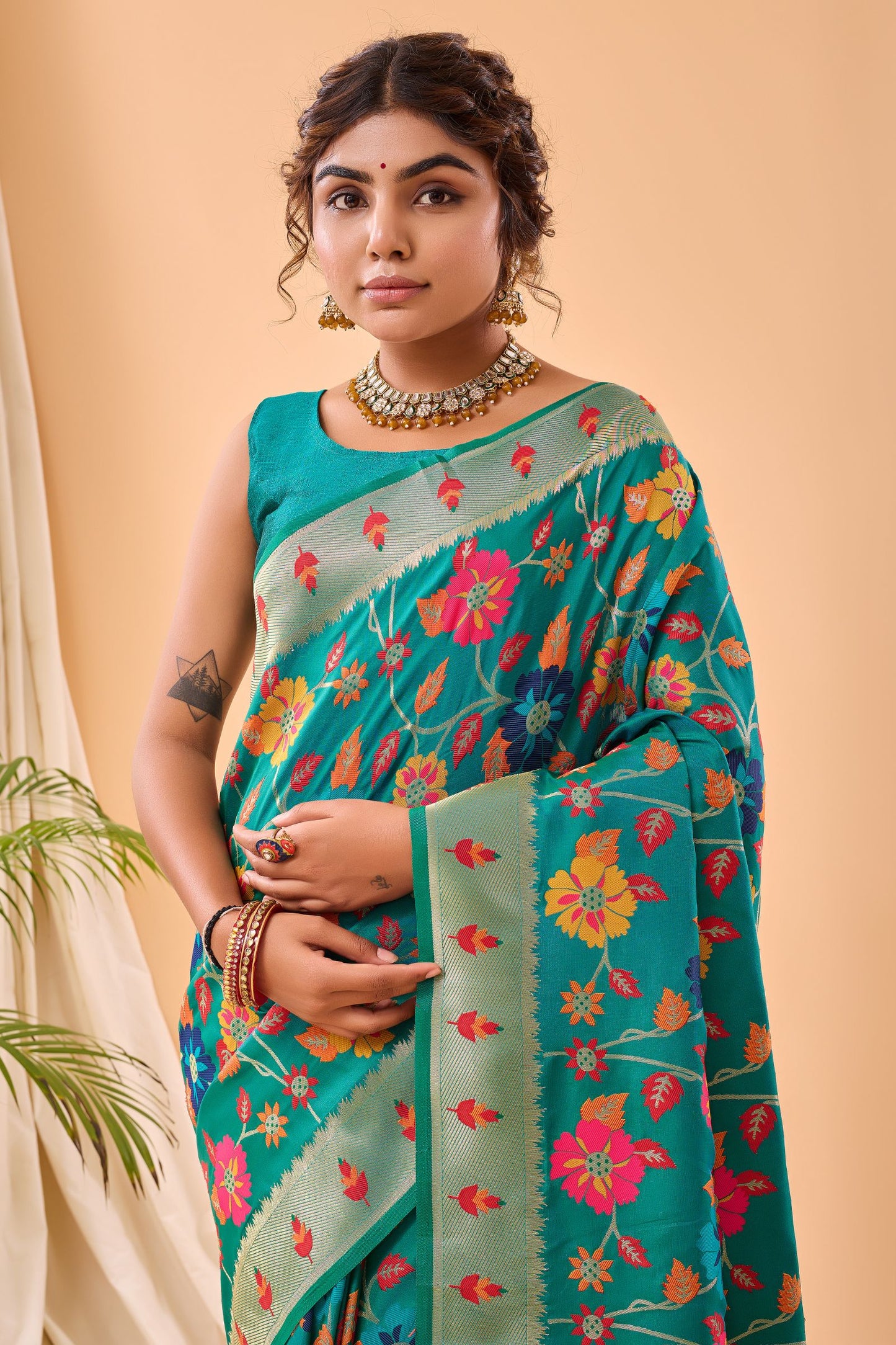 Rama Paithani Silk Saree with Royal Jaal Work