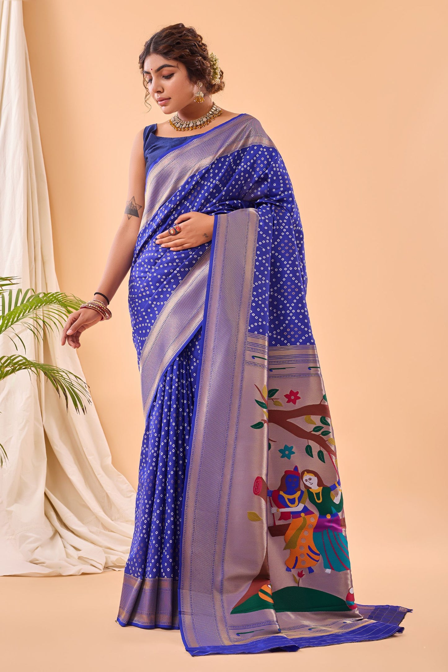 Royal Blue Bandhani Weaving Paithani Silk Saree