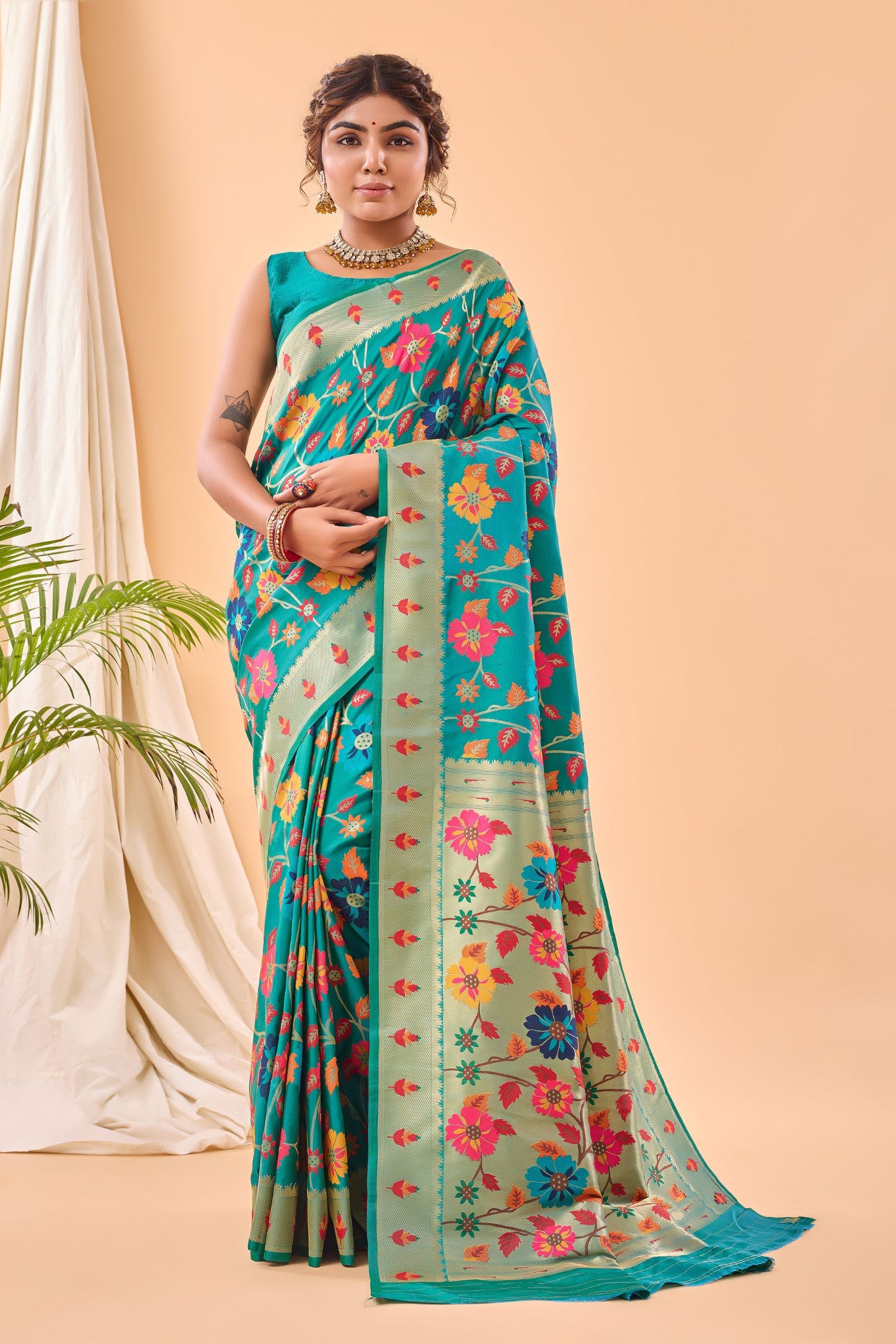 Rama Paithani Silk Saree with Royal Jaal Work