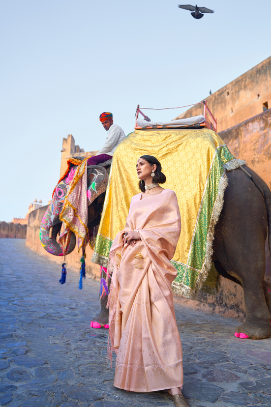 Light Oyster Pink Lavish Banarasi Handloom Silk Saree with Tassels Pallu