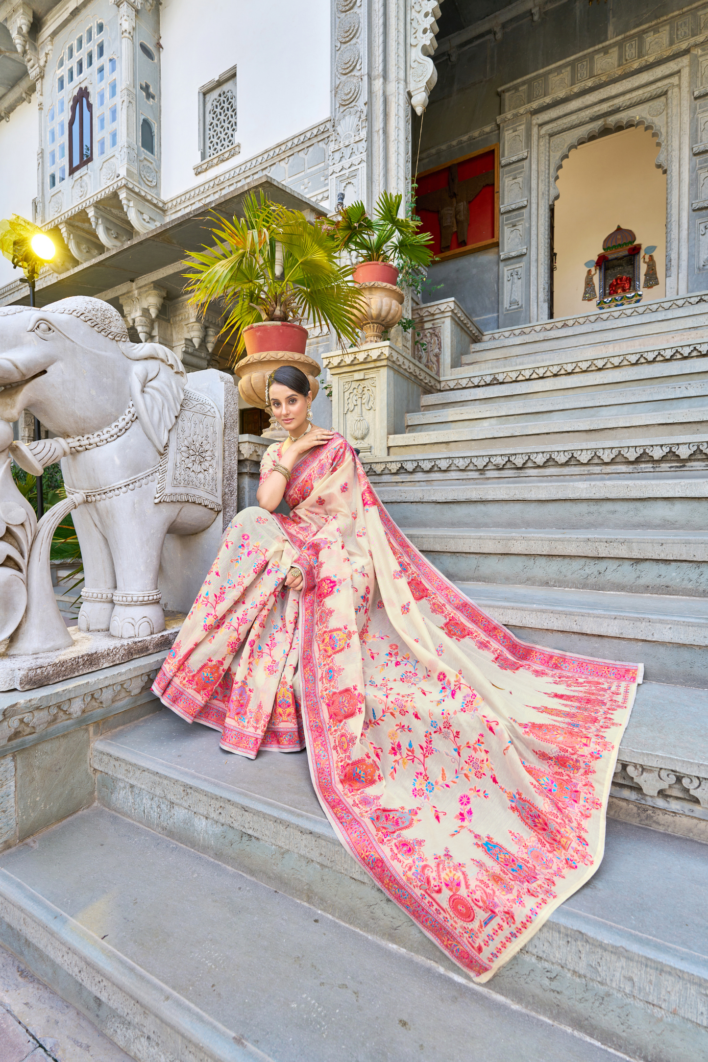 Beige Pink Cotton Pashmina Silk Saree with Floral Design