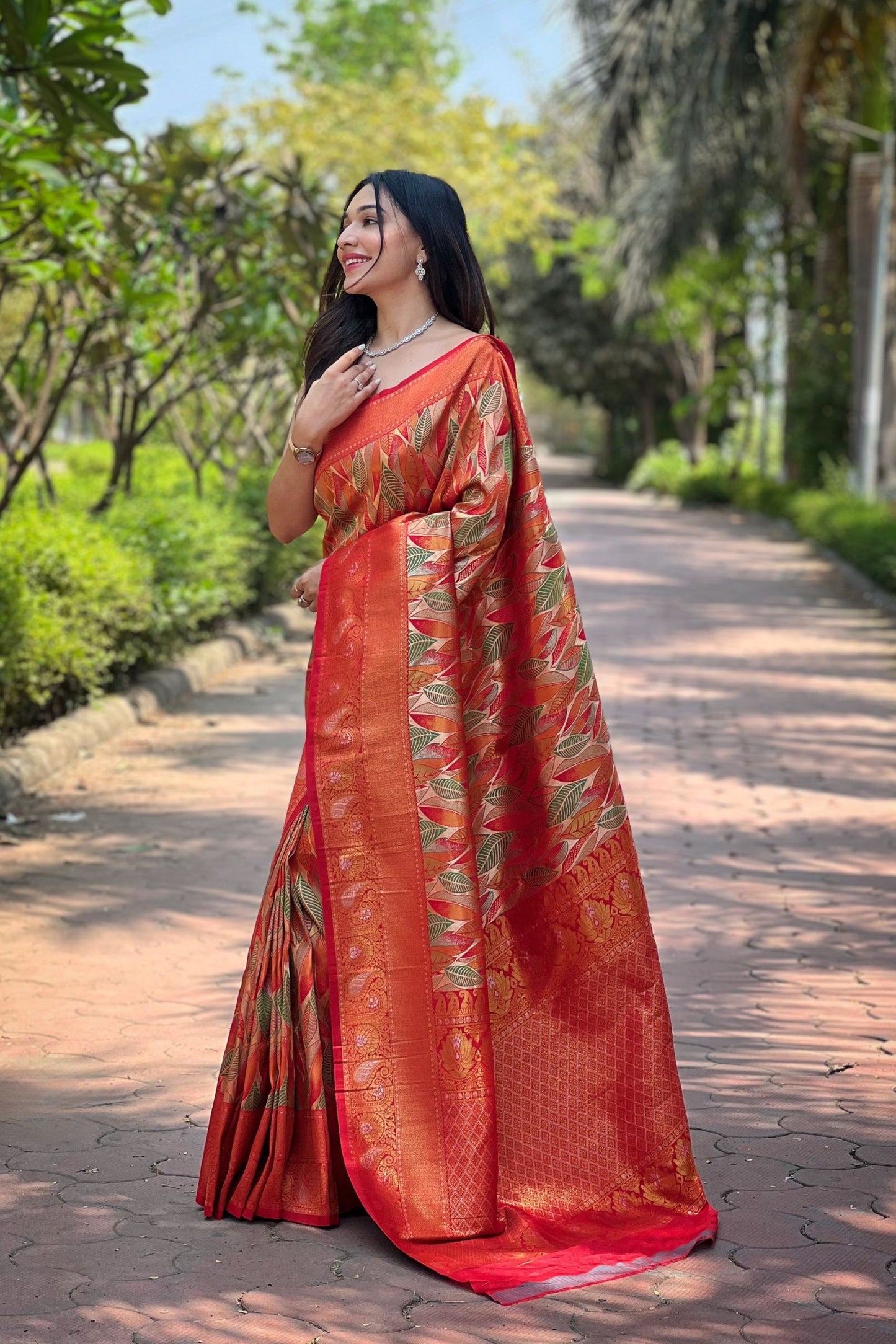 Red Kanchipattu Silk Saree