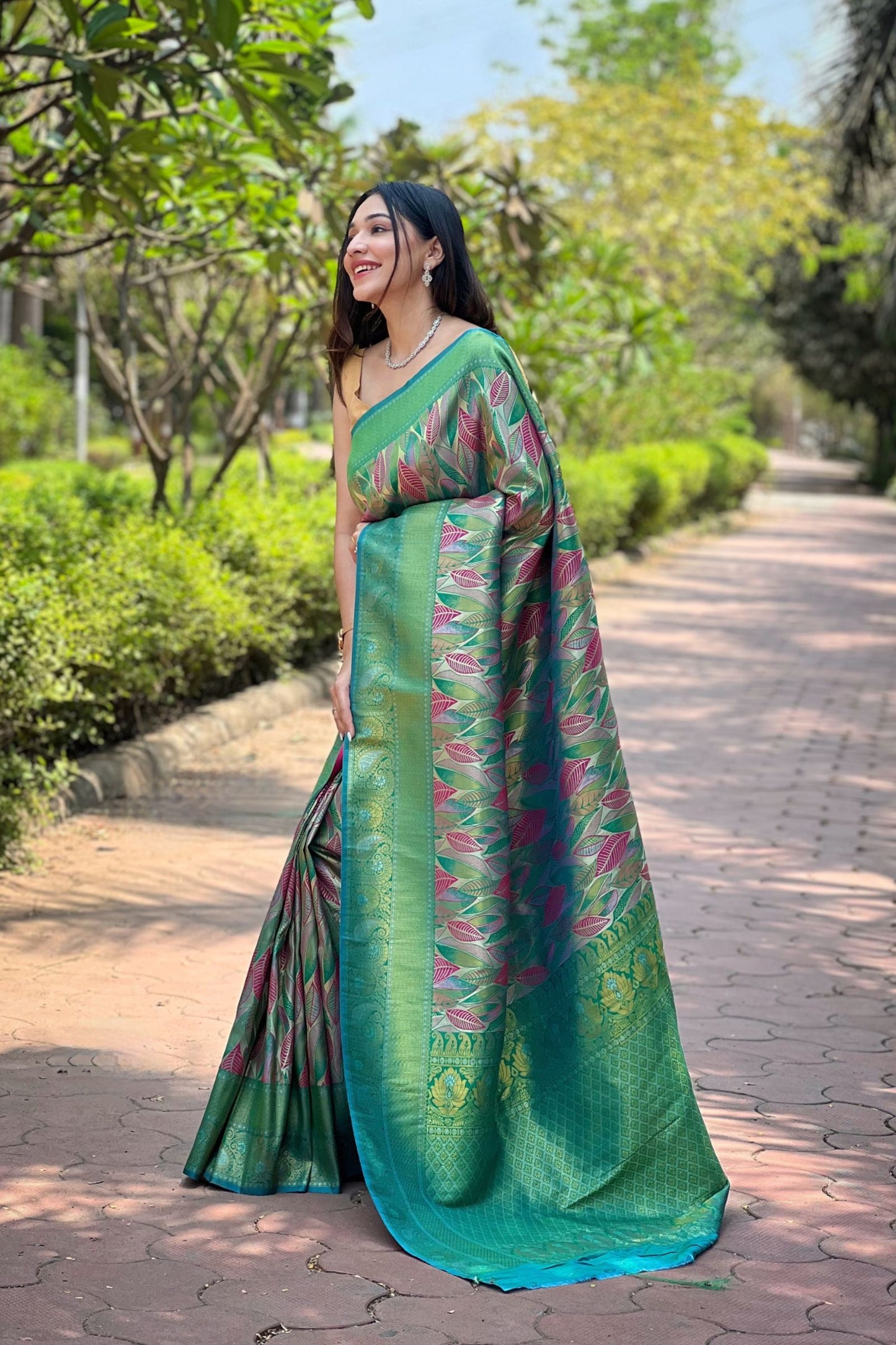 Sea Green Kanchipattu Silk Saree